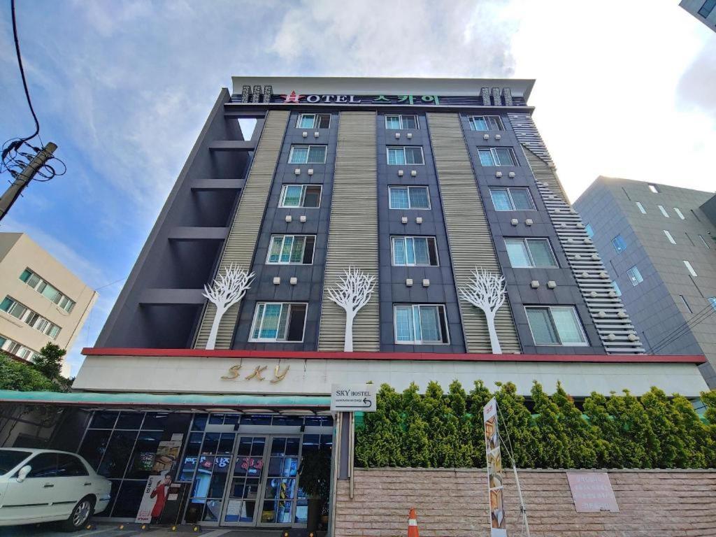 Sky Hotel 昌原市 外观 照片